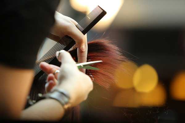 10 Tips for Finding the Best Salon and Hair Stylist