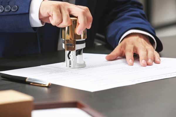 What is the Cost of Notary and When Do I Need One?